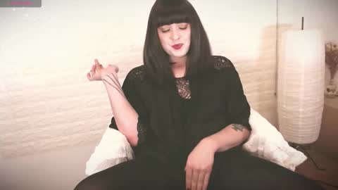 mia_wallase online show from January 2026 07:43:02 AM