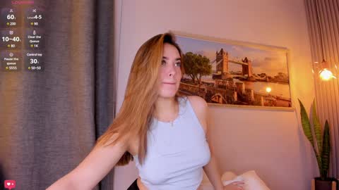 Snapshot of mia_white11 chatting on January 2025 01:52:02 PM Mia White online show from January 2025 01:52:02 PM