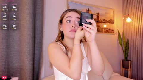 Snapshot of mia_white11 chatting on February 2025 12:37:01 PM Mia White online show from February 2025 12:37:01 PM