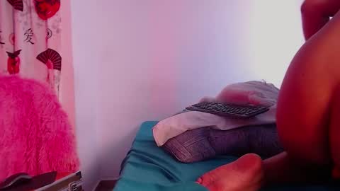 Snapshot of miaa_cameron1 chatting on December 2024 06:59:02 PM Mia online show from December 2024 06:59:02 PM