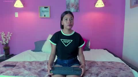 Snapshot of miaa_coleman_ chatting on November 2025 03:22:01 PM Mia Coleman online show from November 2025 03:22:01 PM