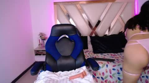 Snapshot of miaa_ferrari1 chatting on June 2026 12:19:01 PM MIA online show from June 2026 12:19:01 PM
