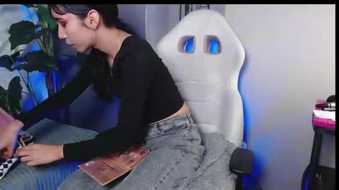 Snapshot of miaa_lee777 chatting on October 2025 08:54:02 PM miaa_lee777 online show from October 2025 08:54:02 PM