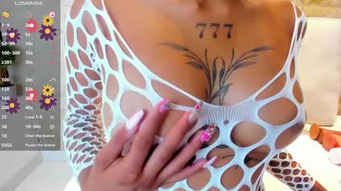 Snapshot of miaa_roldan chatting on February 2025 07:58:01 PM Miaa online show from February 2025 07:58:01 PM