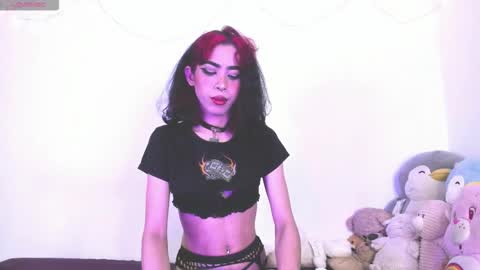 Mia  online show from February 2026 06:02:02 AM