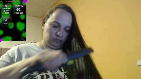 Snapshot of miaabrownn chatting on February 2025 07:52:02 PM MIA online show from February 2025 07:52:02 PM