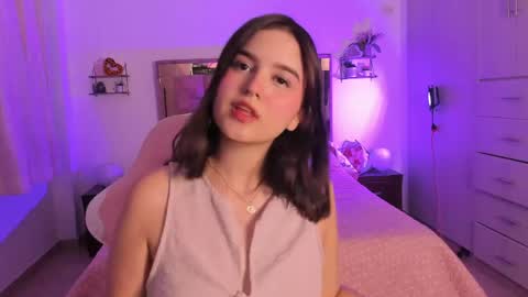 Snapshot of miaacute2 chatting on February 2026 11:39:01 PM Mia online show from February 2026 11:39:01 PM