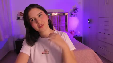 Snapshot of miaacute2 chatting on March 2026 10:05:02 PM Mia online show from March 2026 10:05:02 PM