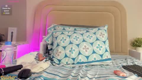 miaaffox online show from March 2026 01:01:02 AM