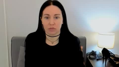 Snapshot of miaalluring chatting on March 2026 04:11:02 PM Mia online show from March 2026 04:11:02 PM