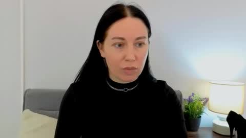 Snapshot of miaalluring chatting on March 2026 04:34:01 PM Mia online show from March 2026 04:34:01 PM