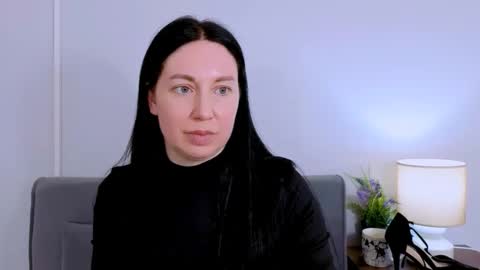 Snapshot of miaalluring chatting on March 2026 04:51:02 PM Mia online show from March 2026 04:51:02 PM