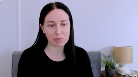 Snapshot of miaalluring chatting on April 2026 03:23:01 PM Mia online show from April 2026 03:23:01 PM