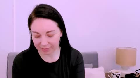 Snapshot of miaalluring chatting on April 2026 03:18:02 PM Mia online show from April 2026 03:18:02 PM