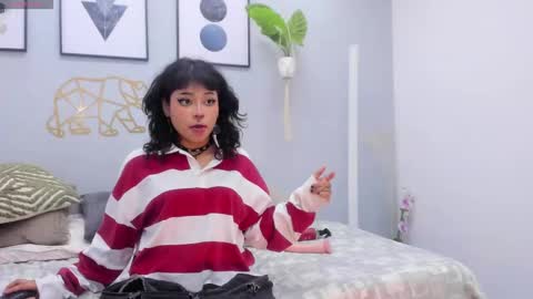 Snapshot of miaamane chatting on January 2025 07:18:02 PM Mia online show from January 2025 07:18:02 PM