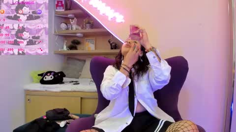 Snapshot of miaamane chatting on January 2025 12:48:02 PM Mia online show from January 2025 12:48:02 PM