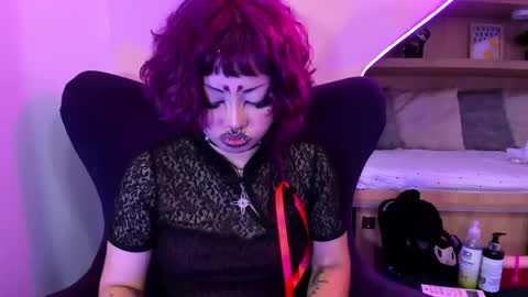 Snapshot of miaamane chatting on February 2025 04:07:01 PM Mia online show from February 2025 04:07:01 PM