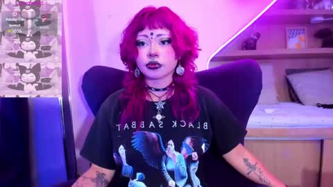 Snapshot of miaamane chatting on February 2025 01:05:01 PM Mia online show from February 2025 01:05:01 PM