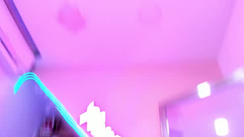 Snapshot of miaamane chatting on February 2025 03:40:01 PM Mia online show from February 2025 03:40:01 PM