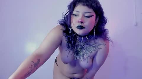 Snapshot of miaamane chatting on October 2025 04:11:01 AM Mia online show from October 2025 04:11:01 AM