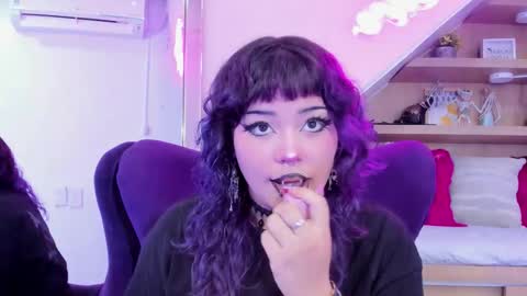 Snapshot of miaamane chatting on November 2025 03:05:01 AM Mia online show from November 2025 03:05:01 AM