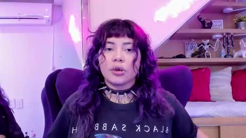 Snapshot of miaamane chatting on November 2025 03:50:02 AM Mia online show from November 2025 03:50:02 AM