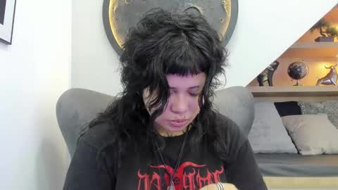 Mia online show from March 2026 12:42:01 PM