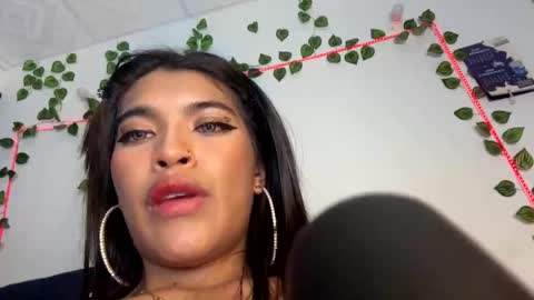 Snapshot of miaandluciferxxx chatting on January 2025 03:15:01 AM miaandluciferxxx online show from January 2025 03:15:01 AM