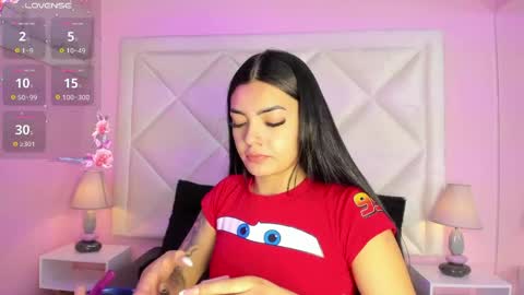 Snapshot of miaasmiith_ chatting on April 2026 11:12:01 AM Alexandra online show from April 2026 11:12:01 AM