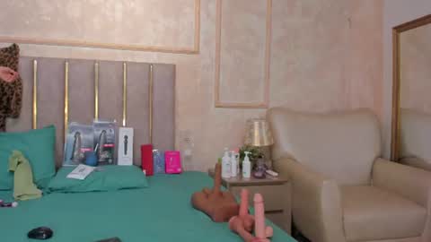 Miaasummer online show from June 2026 11:37:01 AM