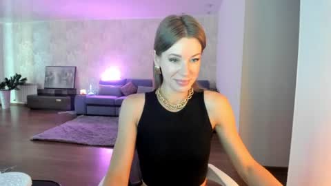Snapshot of miababy14 chatting on June 2026 05:12:01 AM Mia online show from June 2026 05:12:01 AM