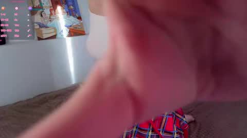Snapshot of miabby3 chatting on May 2026 01:30:02 PM Mia online show from May 2026 01:30:02 PM