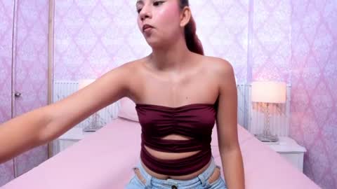 Mia online show from June 2026 02:24:02 AM