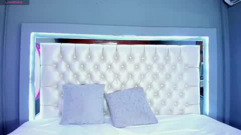 Mia Camille online show from June 2026 11:54:01 PM