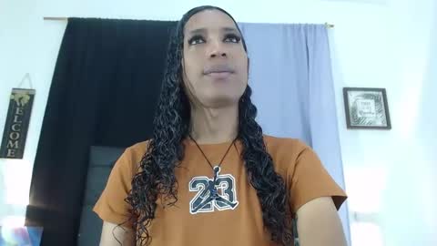 Snapshot of miacoock chatting on November 2025 01:23:02 PM MiaCoock online show from November 2025 01:23:02 PM