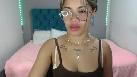 Snapshot of miacumgirl chatting on May 2026 12:13:02 PM miacumgirl online show from May 2026 12:13:02 PM