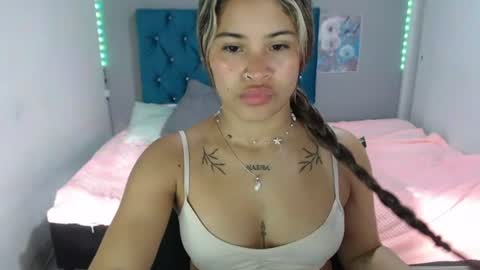 Snapshot of miacumgirl chatting on June 2026 12:15:02 PM miacumgirl online show from June 2026 12:15:02 PM