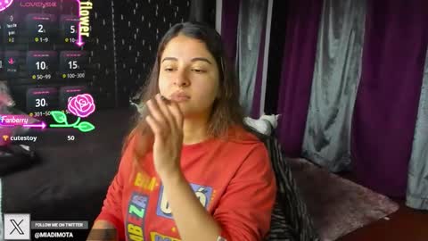 Snapshot of miadimota chatting on February 2026 04:52:02 PM Mia online show from February 2026 04:52:02 PM