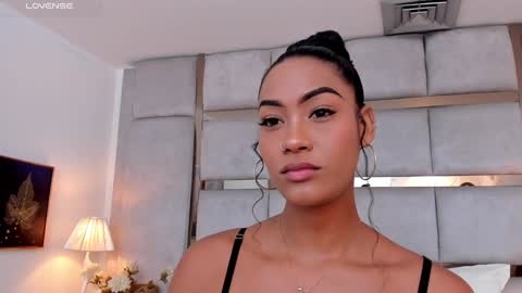 Snapshot of miaebony_ chatting on December 2024 08:53:02 PM Call me Mia online show from December 2024 08:53:02 PM