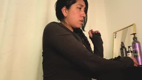 Snapshot of miafix chatting on April 2026 02:51:02 AM Mia Carter Schedule 800 - 1430 gtm-5 online show from April 2026 02:51:02 AM