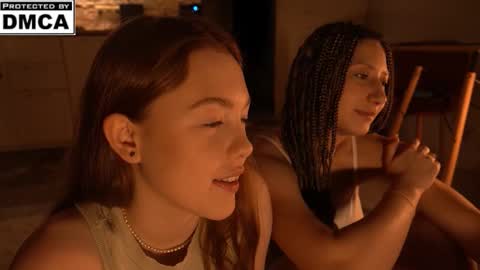 Mia online show from January 2026 09:53:02 PM