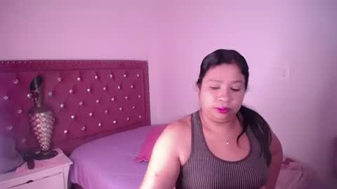 mia online show from June 2026 02:55:02 AM