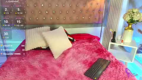 Mia  online show from June 2026 08:31:01 AM