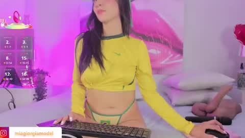 Mia  online show from June 2026 05:23:01 PM