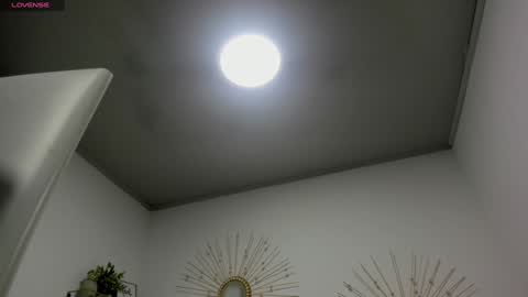 Miah Collins online show from January 2025 08:57:02 AM