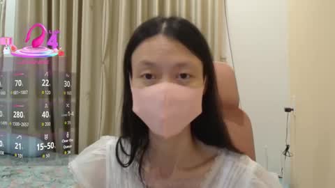 miahchan68 online show from December 2025 05:31:01 PM