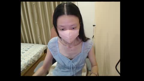 miahchan68 online show from May 2026 11:15:01 AM