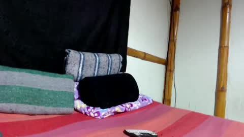 Mia  Sam online show from May 2026 07:53:02 PM