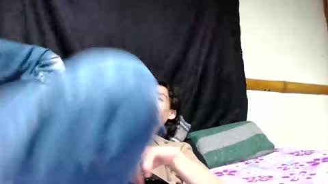 Mia  Sam online show from May 2026 03:50:02 PM