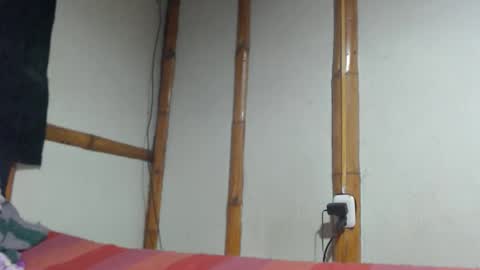 Mia  Sam online show from June 2026 07:05:01 PM